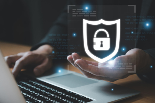 The Secure Internet Surfing tool on Digital Workplace allows you to enjoy peace of mind when downloading files.